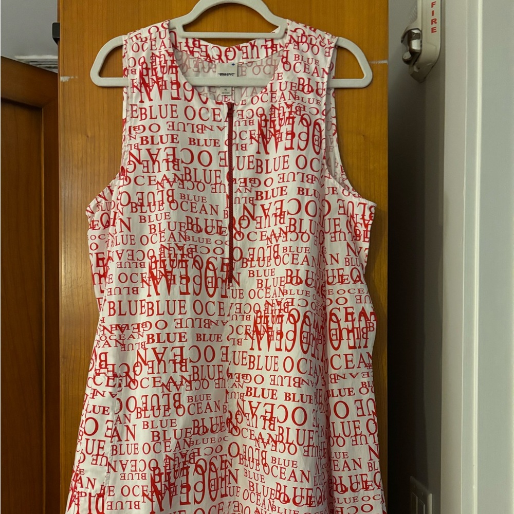 Maeve Keiko Sleeveless Dress with Red All-Over Text Ocean Print - Picture 4 of 7